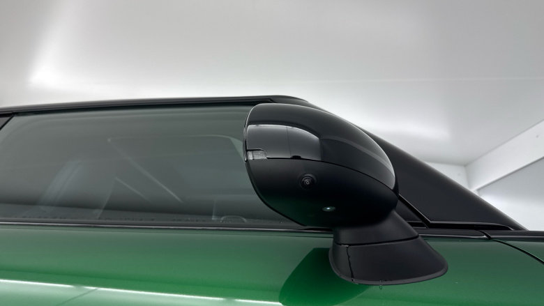 MINI Cooper 2.0 S Exclusive 3dr Auto Petrol Hatchback